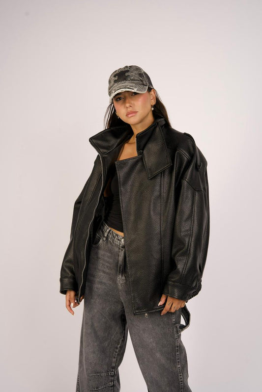OVERSIZED LEATHER JACKET